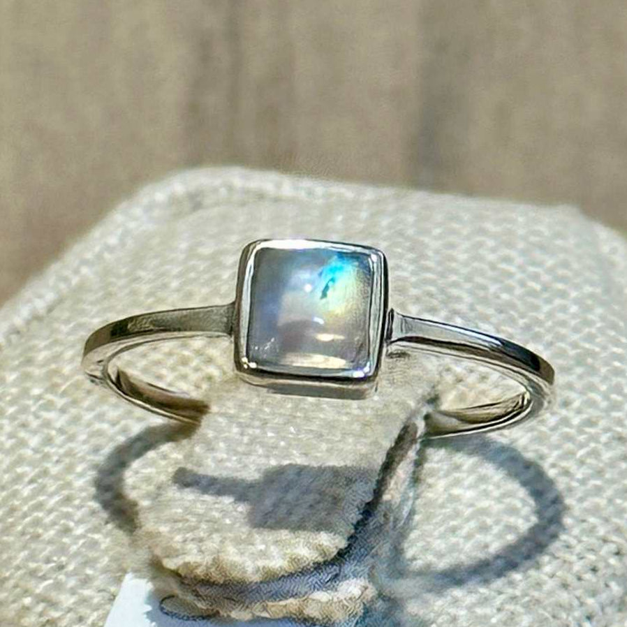 Rainbow Moonstone Square-Bezel Ring – Sterling Silver – Size 8 &amp; 9