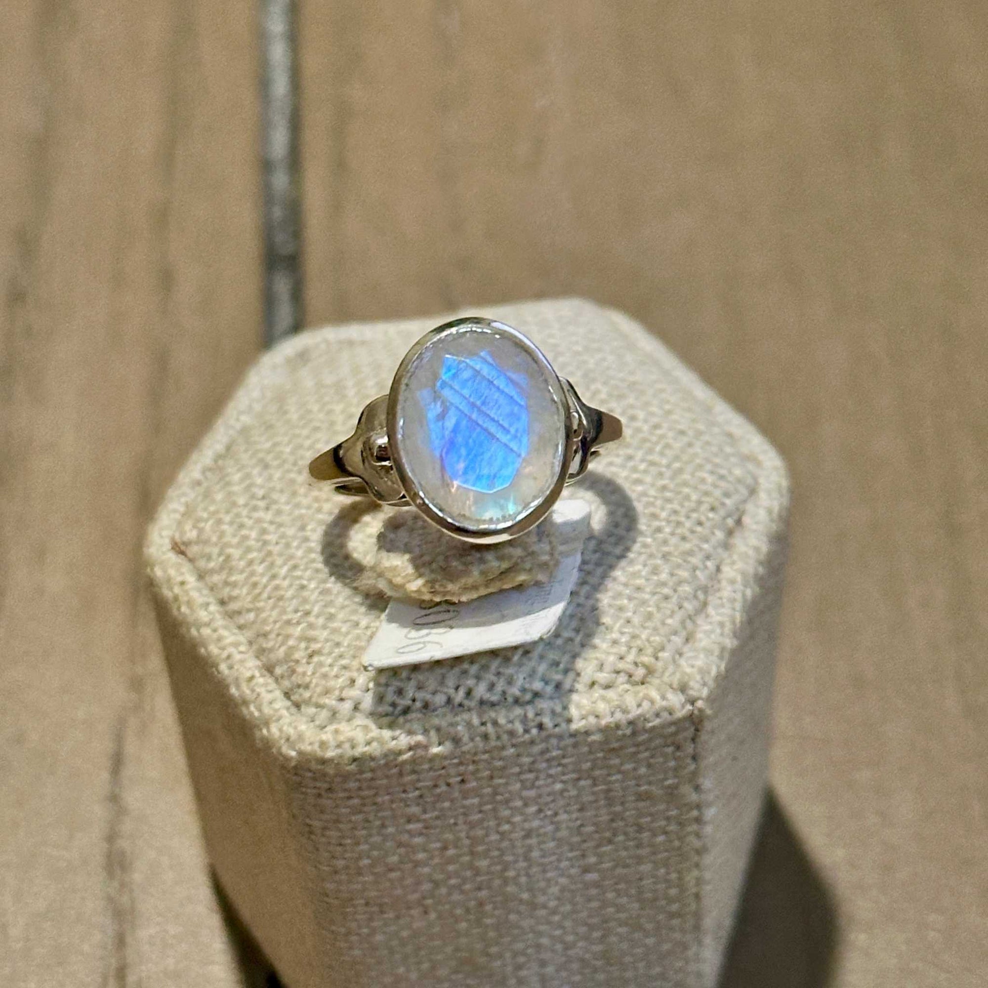 Rainbow Moonstone Oval-Whisper Scroll Ring – Sterling Silver – Size 5