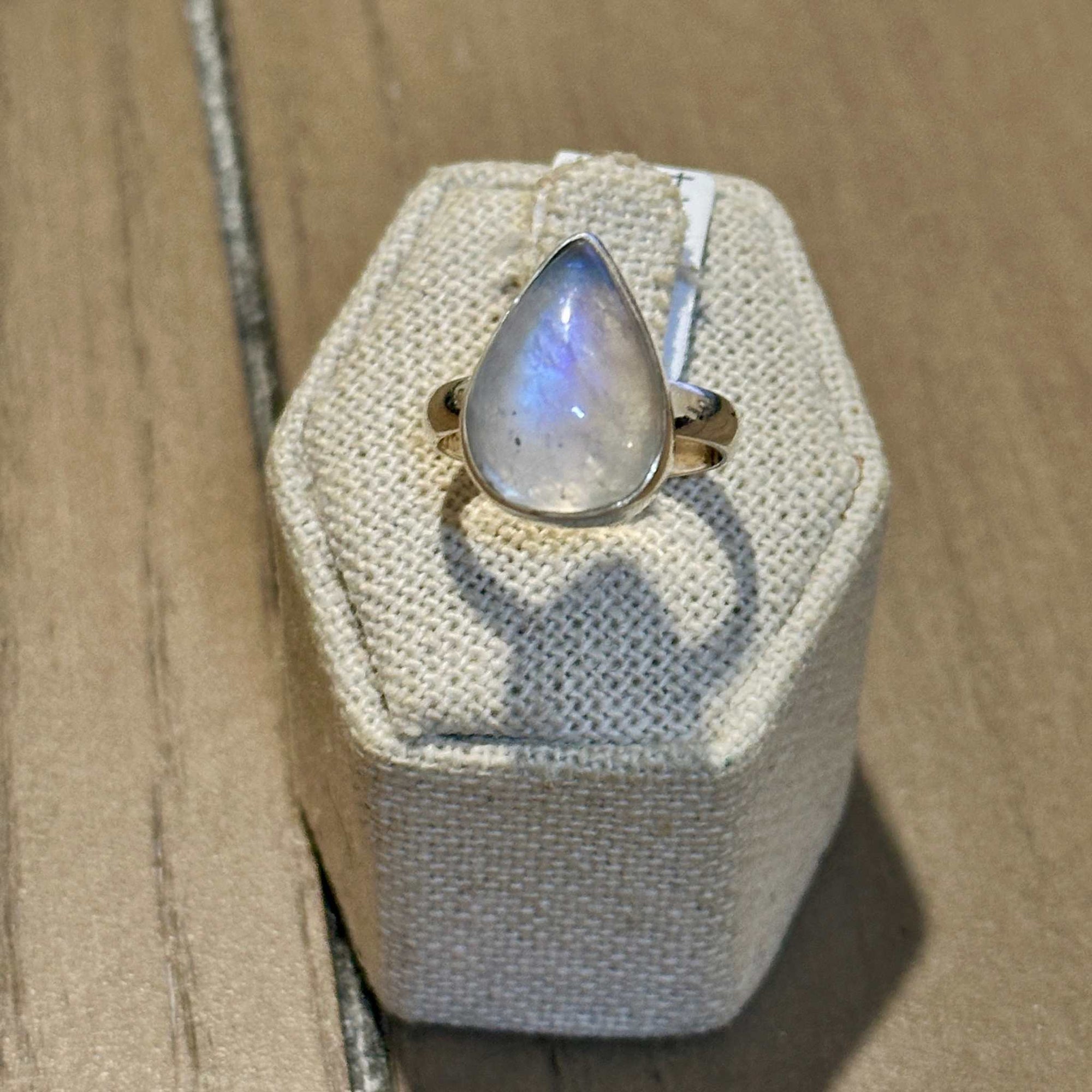 Rainbow Moonstone Teardrop-Bold Bezel Ring – Gold Vermeil – Size 7