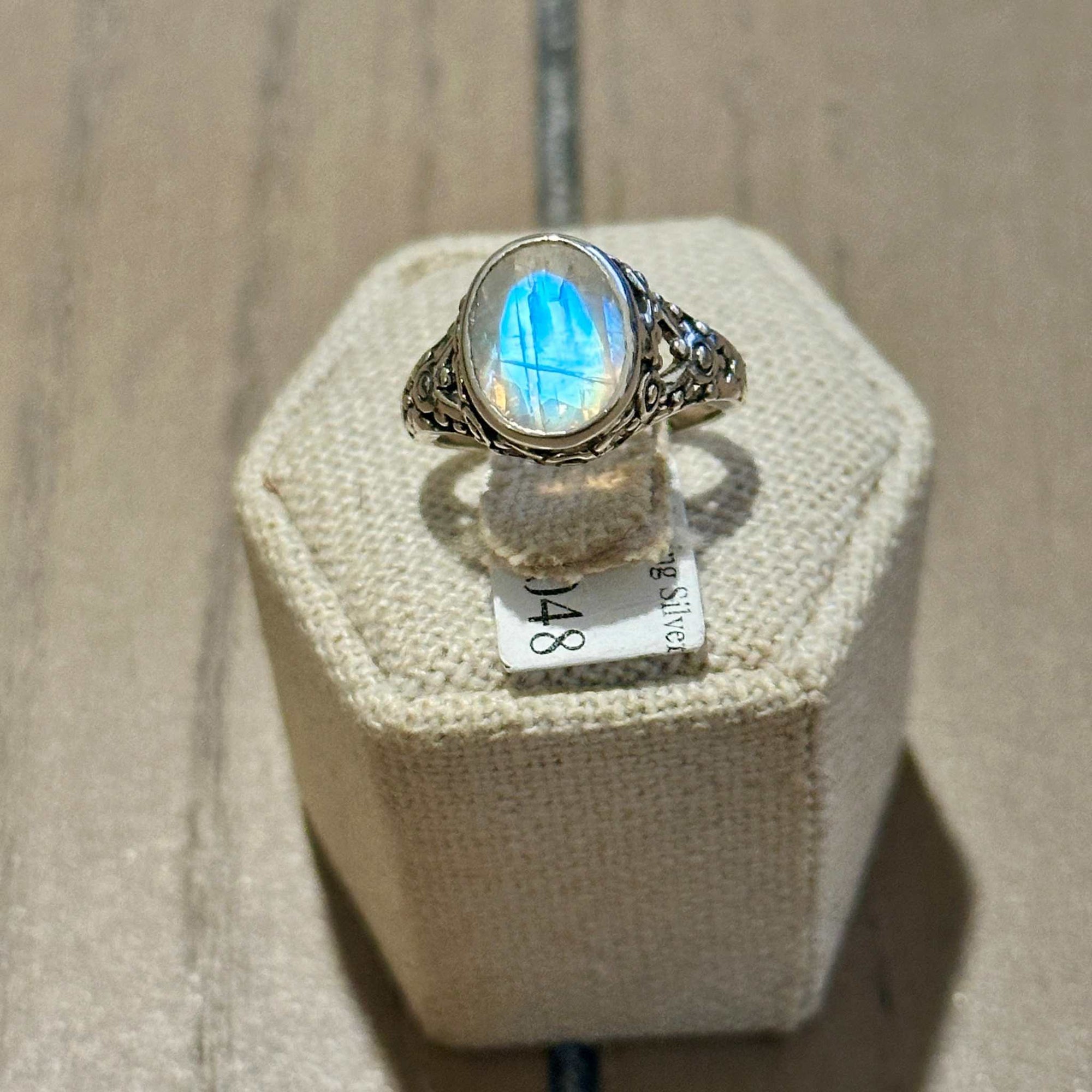 Rainbow Moonstone Oval-Vintage Filigree Ring – Sterling Silver – Size 5