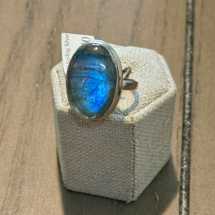 Labradorite Teardrop &amp; Oval Dual-Flash Ring – Sterling Silver – Size 6 &amp; 9