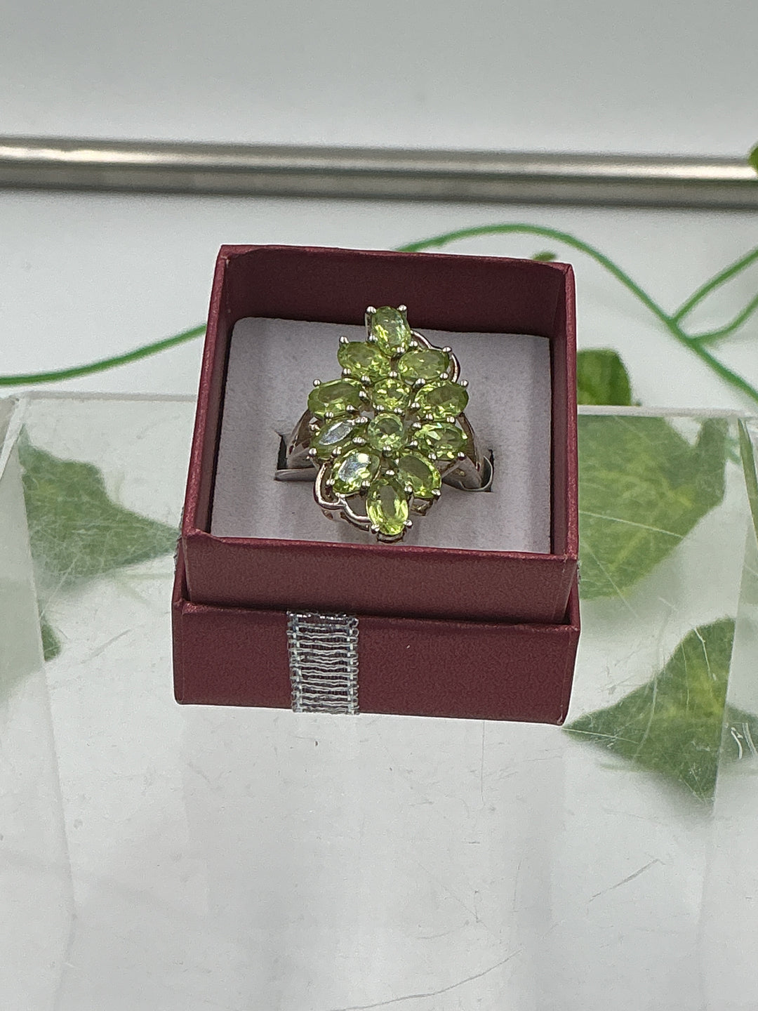 Sterling Silver Peridot Flower Cluster Ring - Size 8