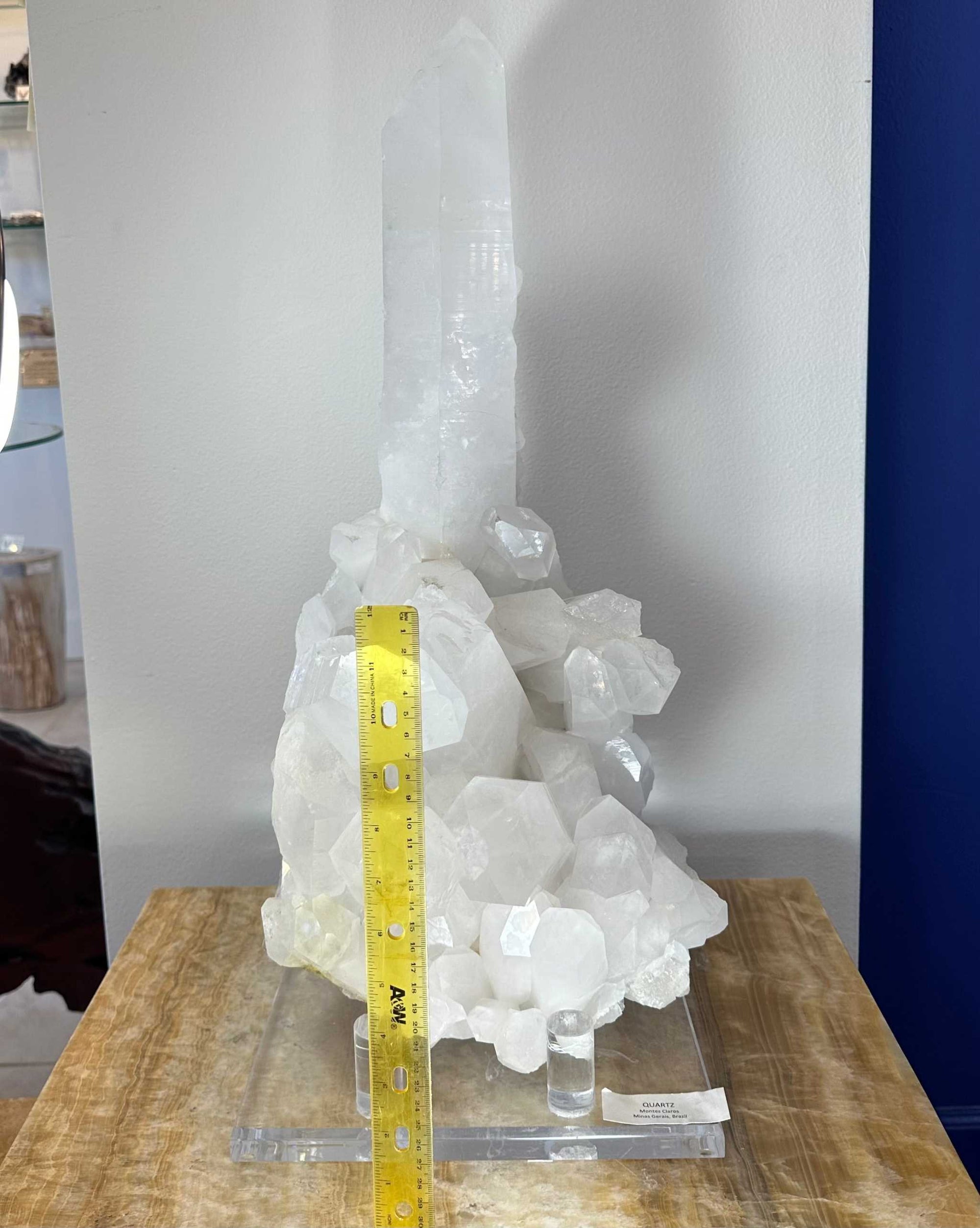 Quartz Cluster with XL Point