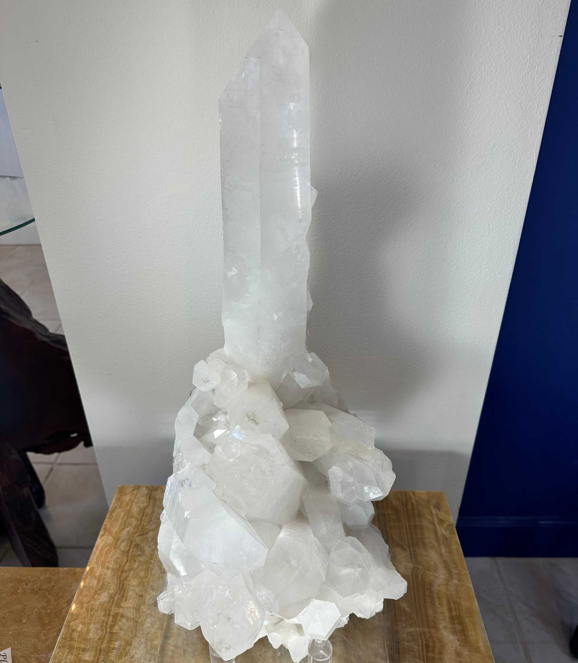 Quartz Cluster with XL Point