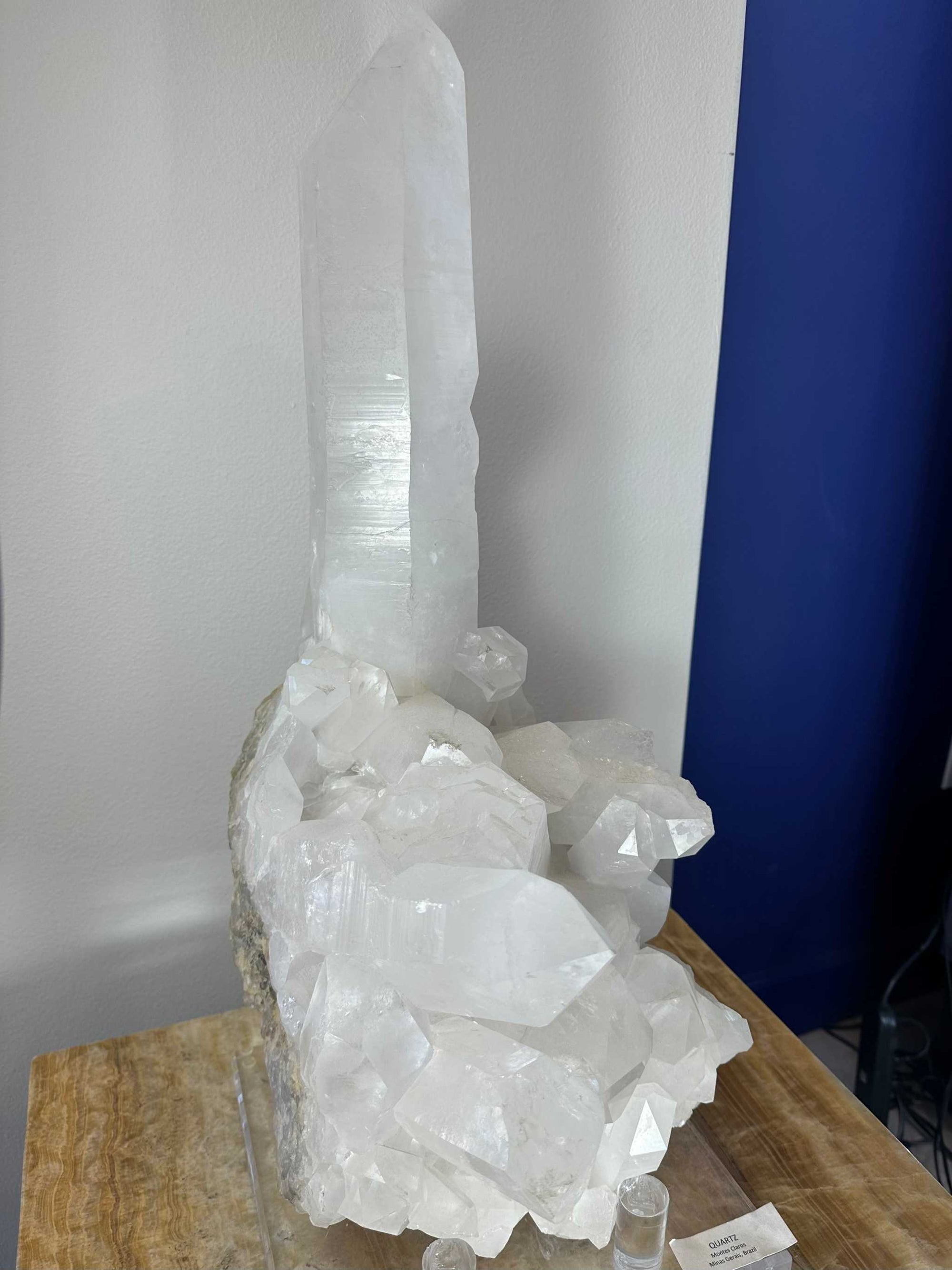 Quartz Cluster with XL Point