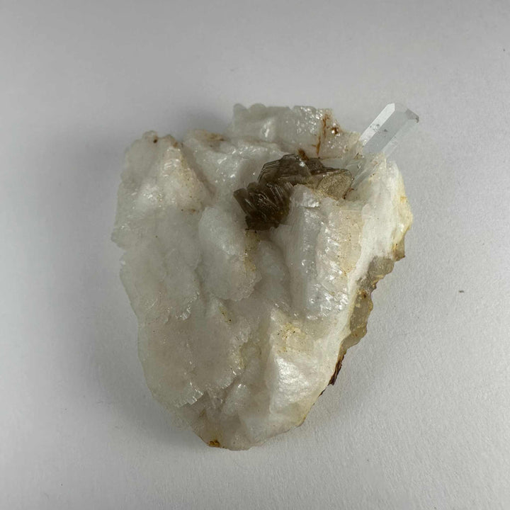 Aquamarine on Albite with Muscovite from Shigar Valley, Skardu, Pakistan