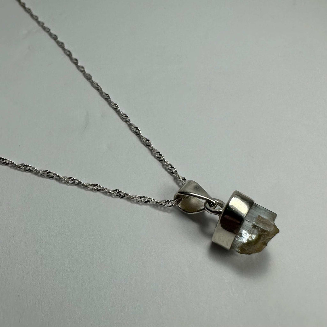Natural Aquamarine Beryl Pendnat