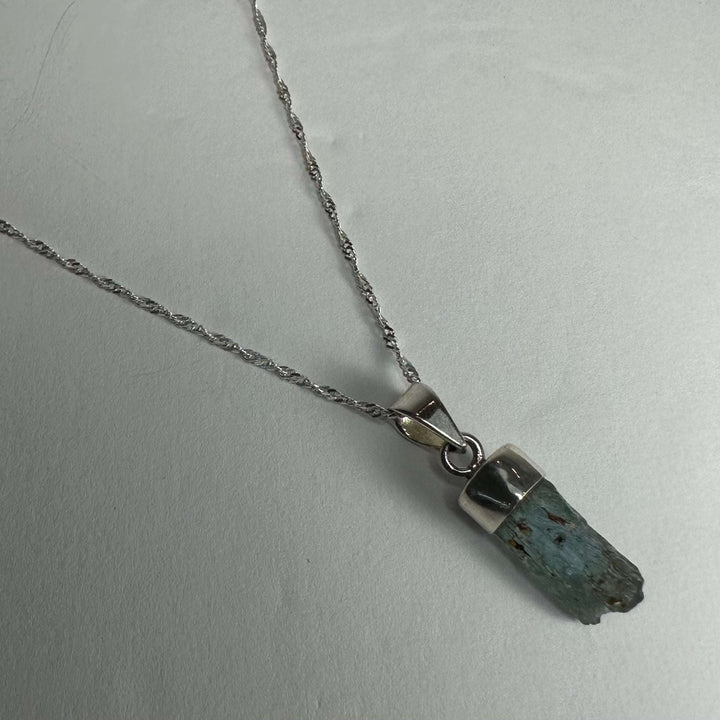 Natural Aquamarine Beryl Pendnat
