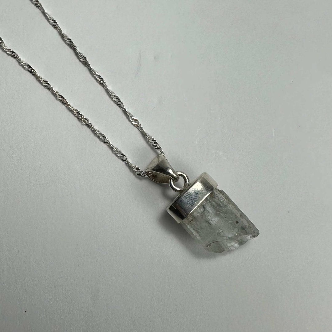 Natural Aquamarine Beryl Pendnat