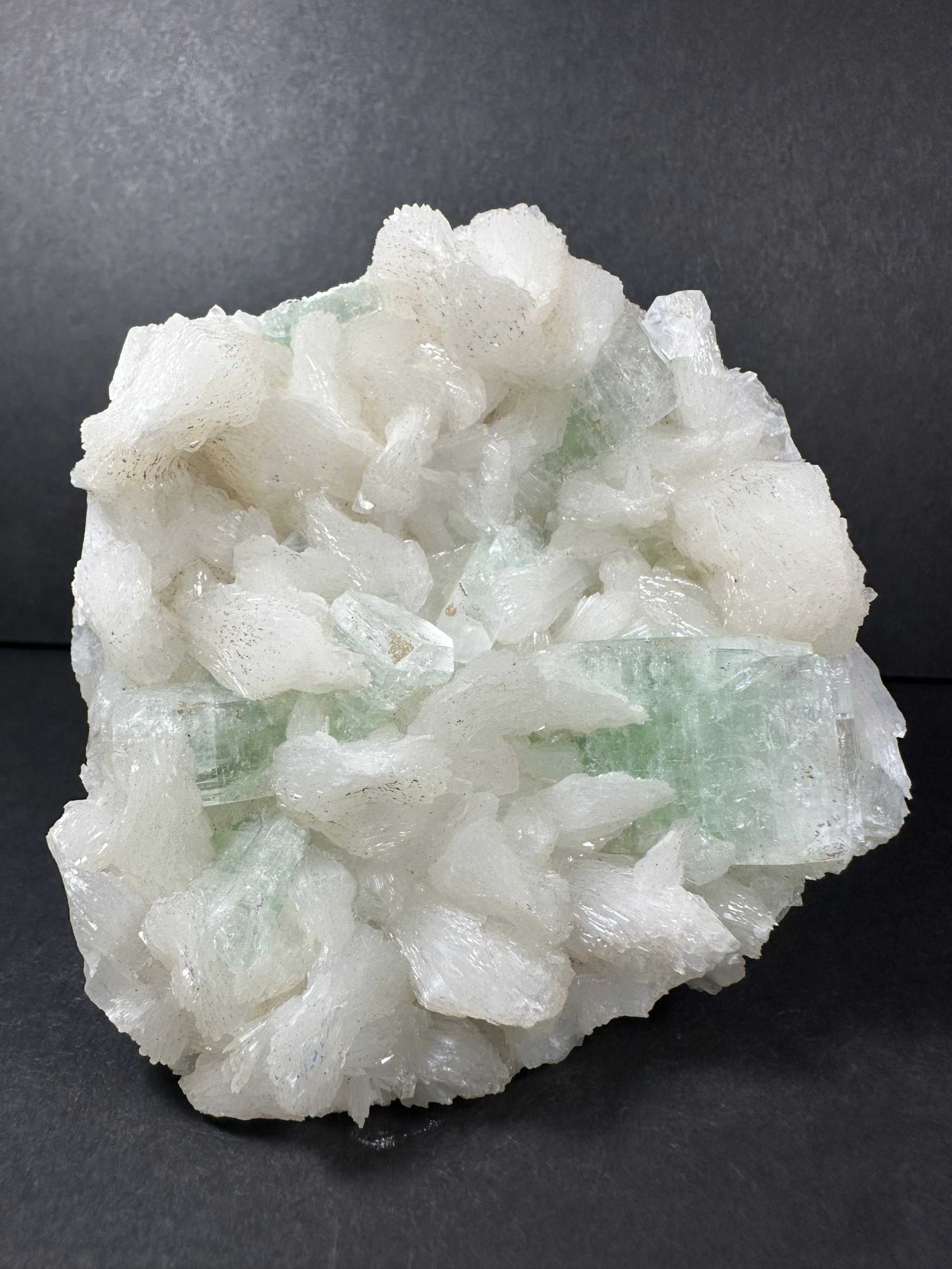 Light Green Apophyllite with Stilbite 260g