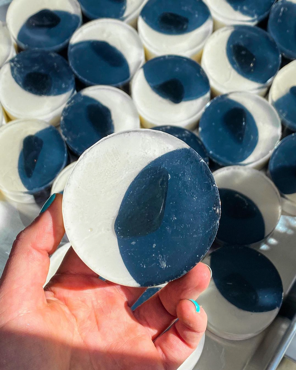 Divine creator – Crystal-infused bar soap