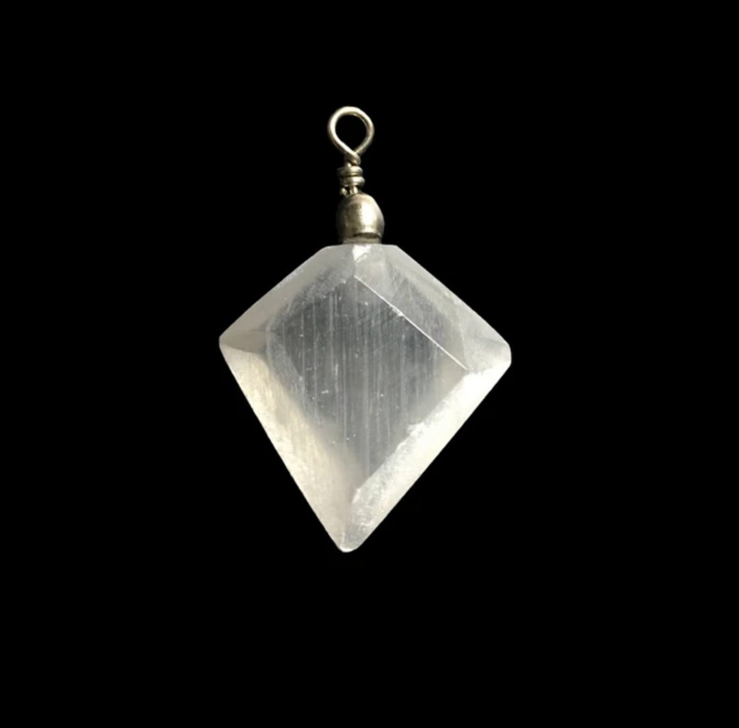 Selenite Pendant - Super Goddess