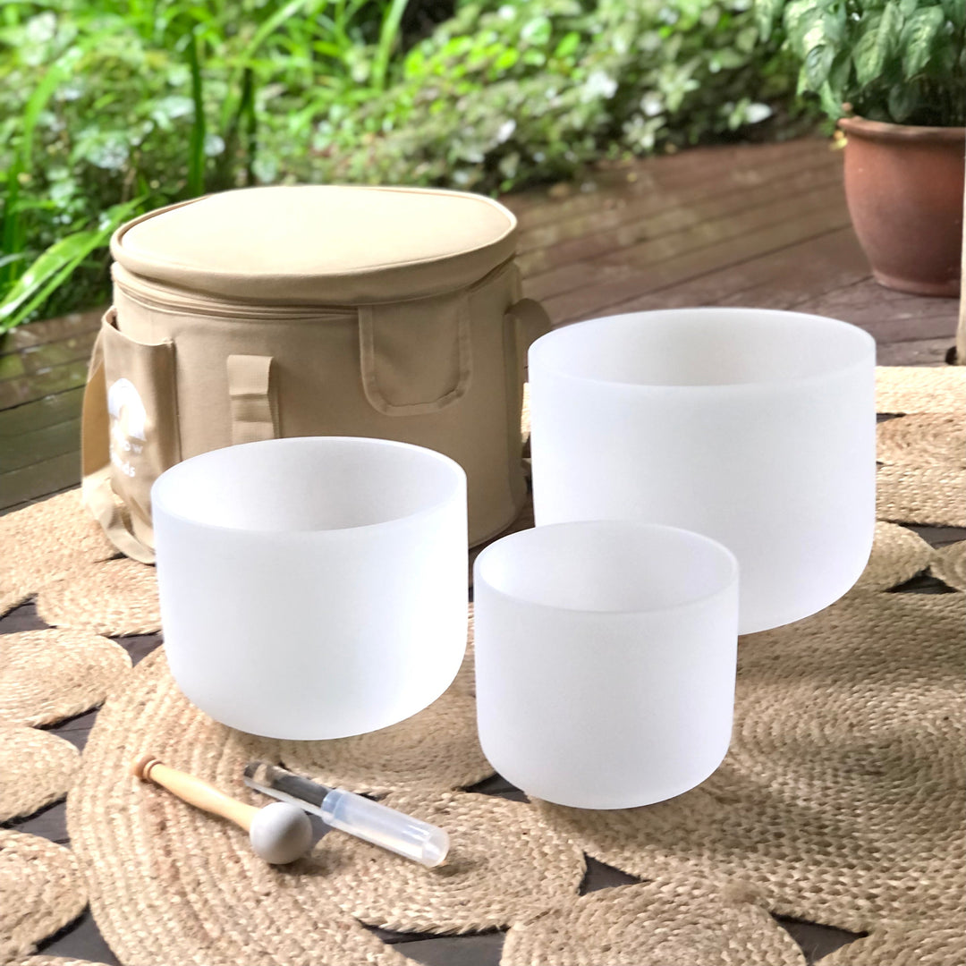 Set of 3 White Sound Therapy Bowls in Beige Case