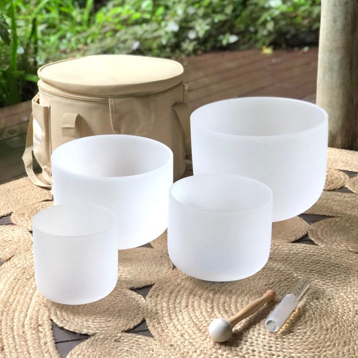 Set of 4 White Sound Therapy Bowls in Beige Carry Case