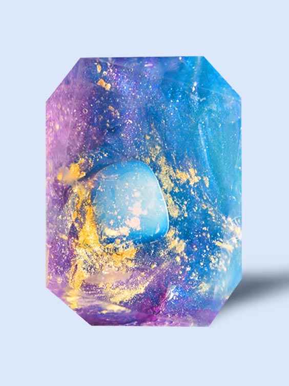 Spirit of eternity – Crystal-infused bar soap