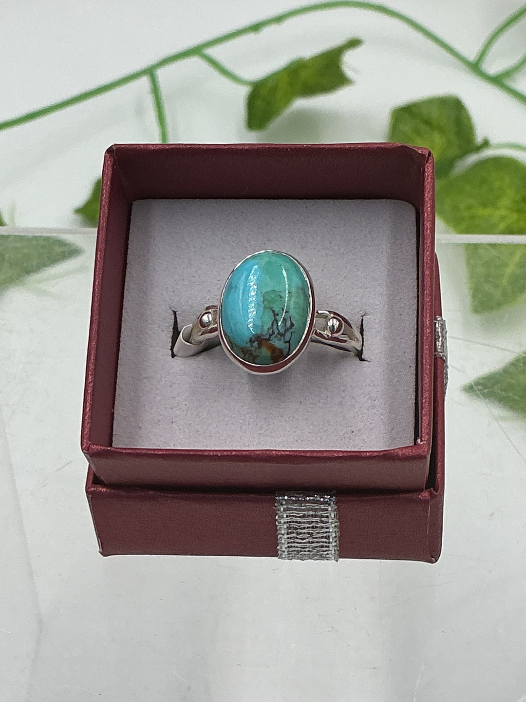 Sterling Silver Turquoise Oval Solitaire Ring - Size 9