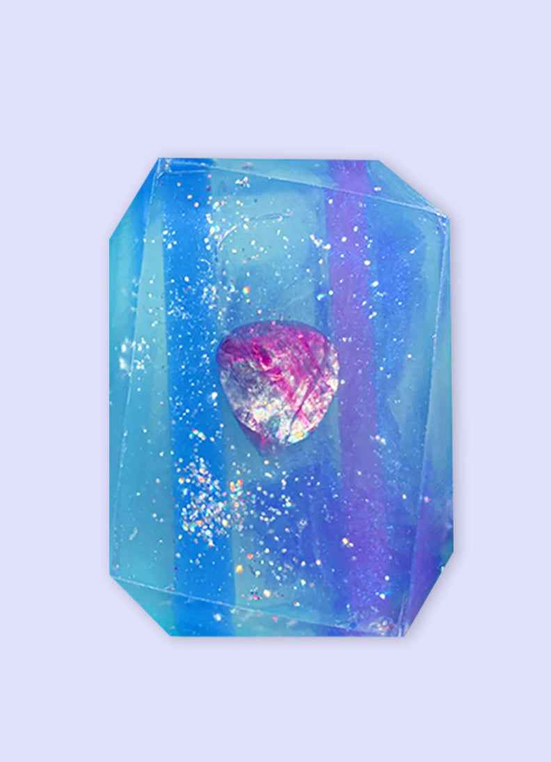 Truth seeker – Crystal-infused bar soap