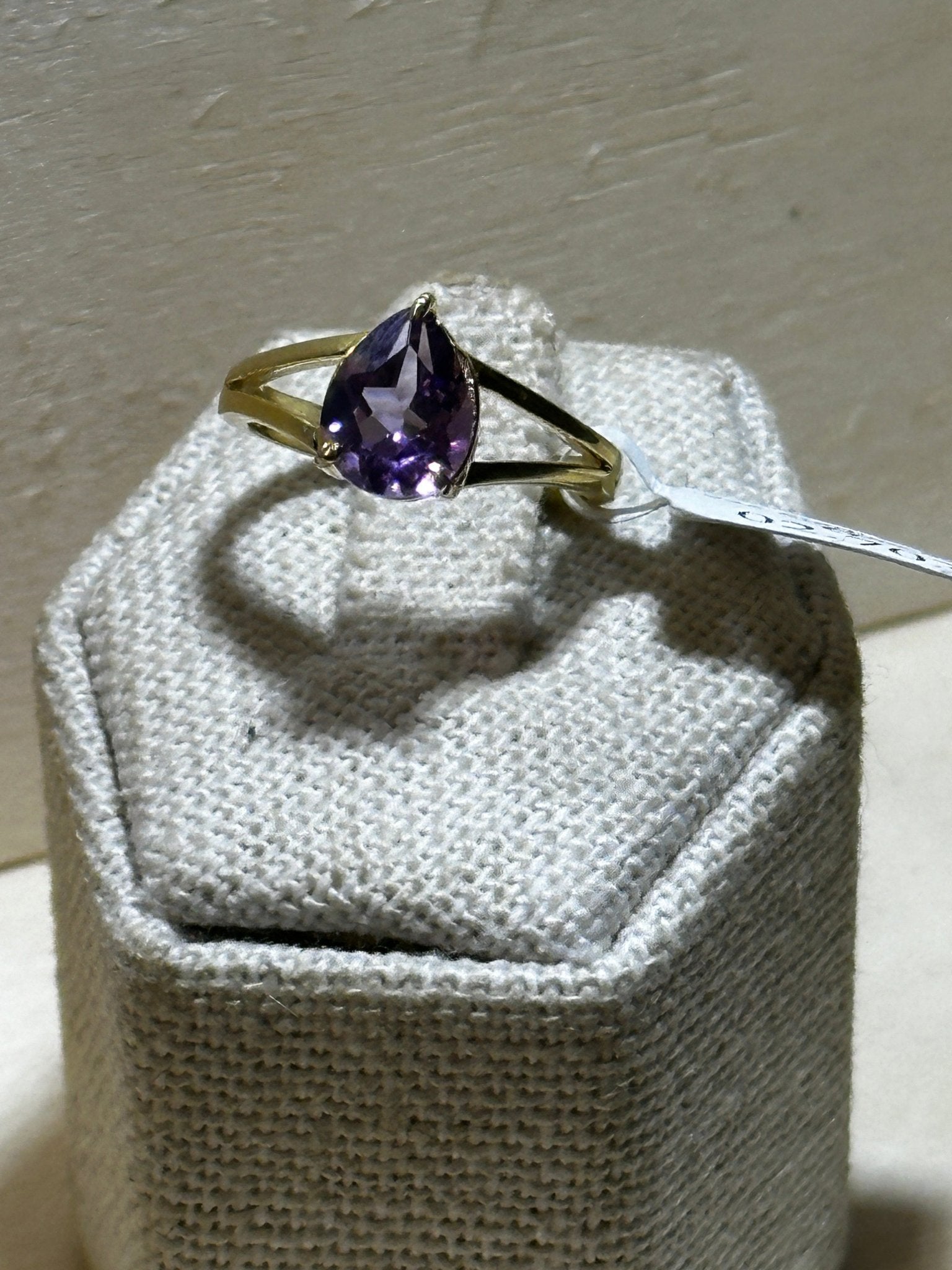 Amethyst Ring Size 6 (02.7034) - Sacred Crystals Rings