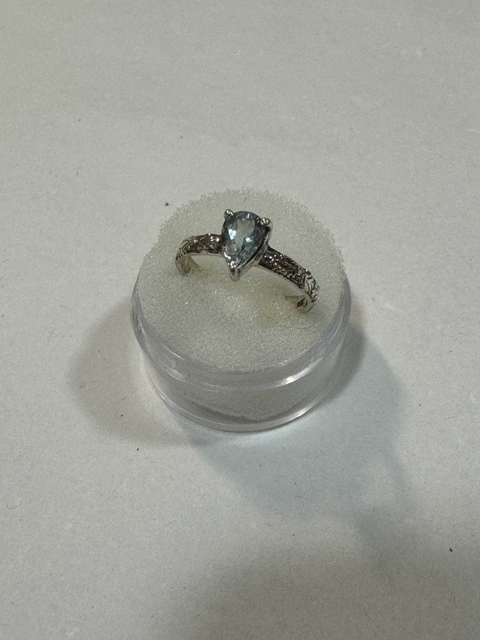 Aquamarine Ring "Dainty Love" - Sacred Crystals Rings