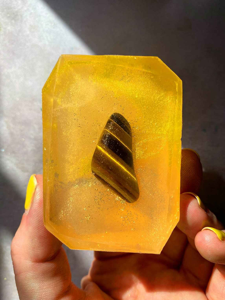 Attracting wealth – Crystal-infused bar soap