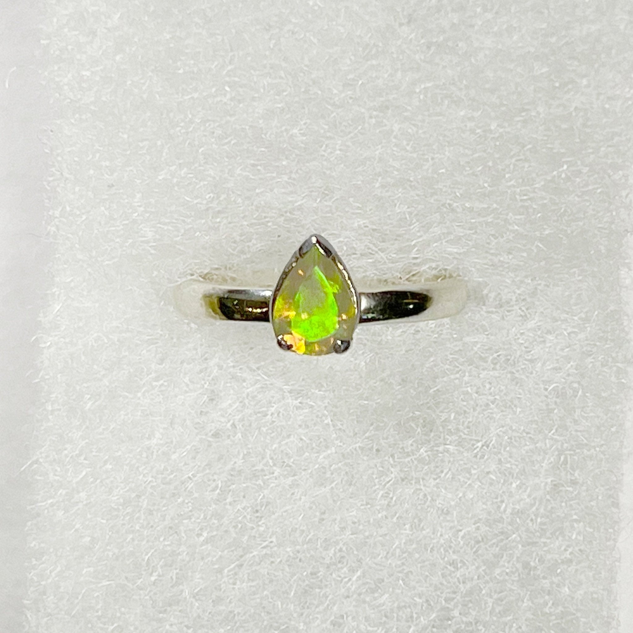 Ethiopian Opal 01.7038 - Sacred Crystals Rings