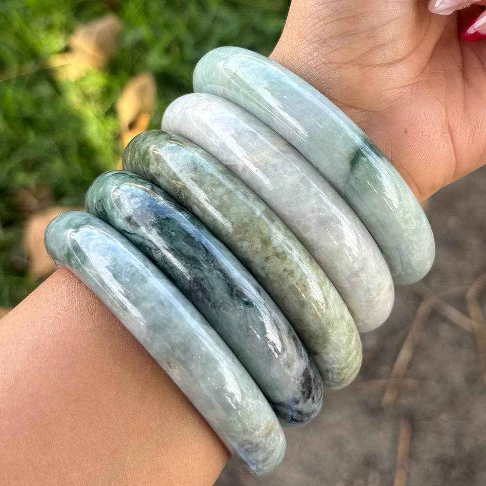 Burmese Jade Bangle - 14mm