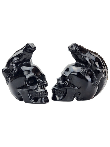 Obsidian Skull with Lizard Carving | Volcanic Glass Sculpture