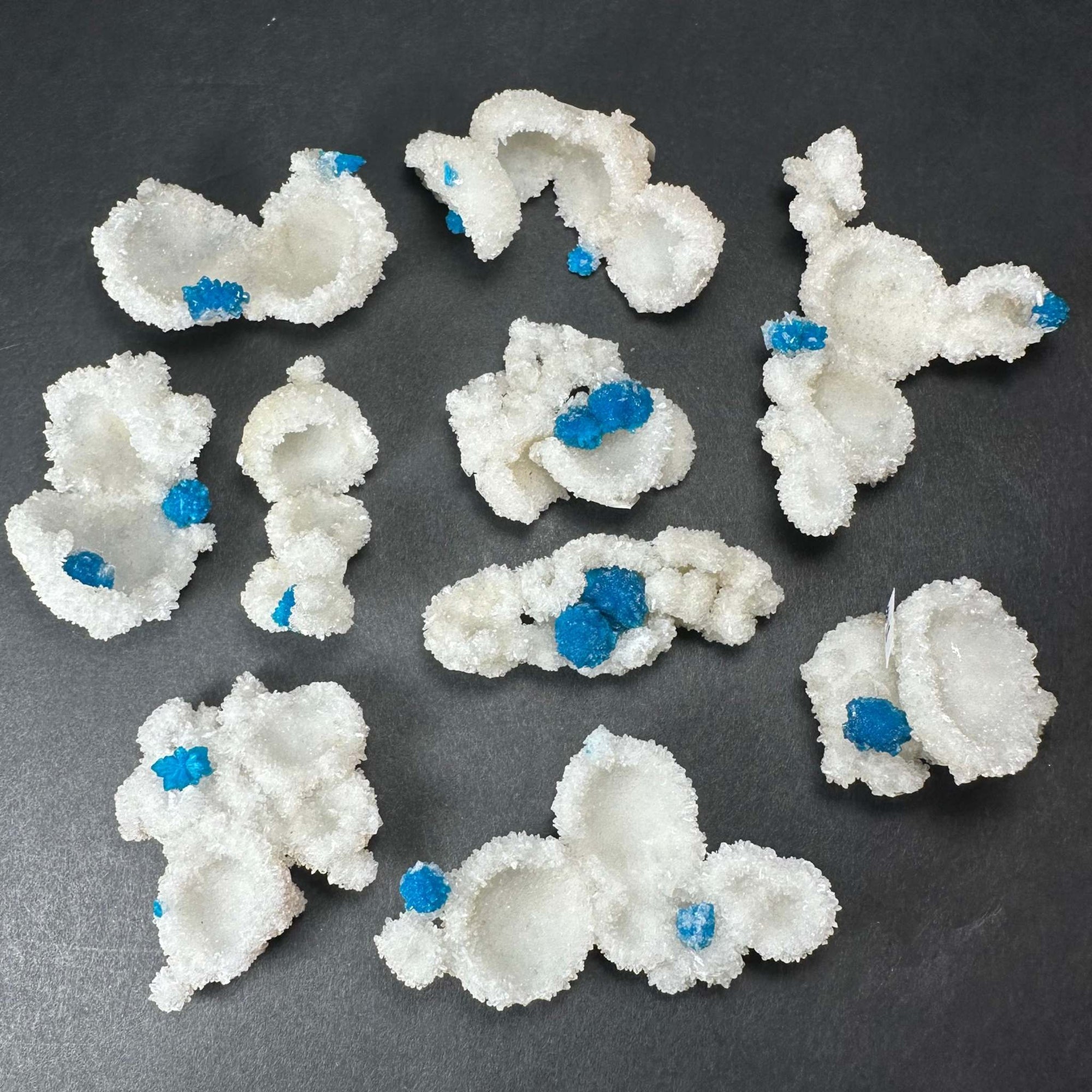 Cavansite Ball 'Floaters' on Stilbite MD