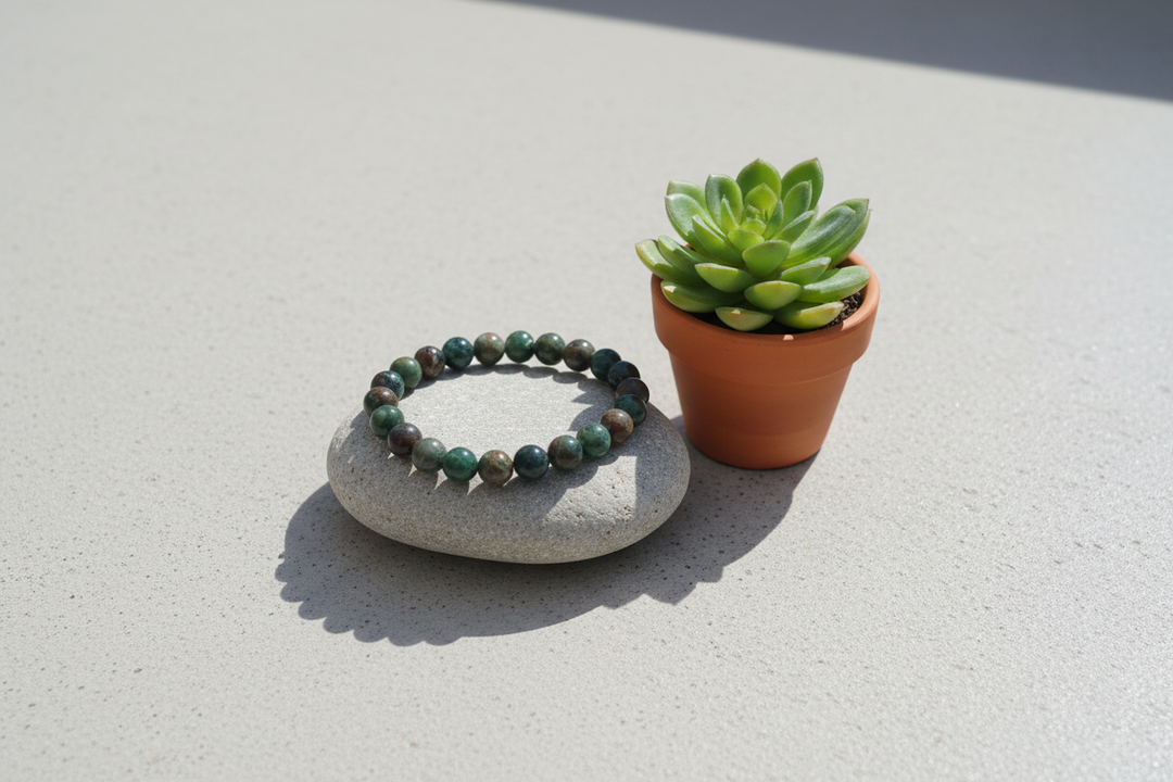 Indian Agate Lifestyle Shot