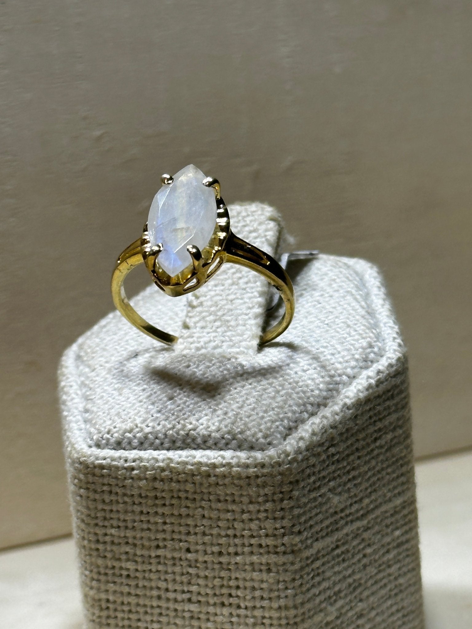 Rainbow Moonstone Ring Size 8 (02.4028) - Sacred Crystals Rings