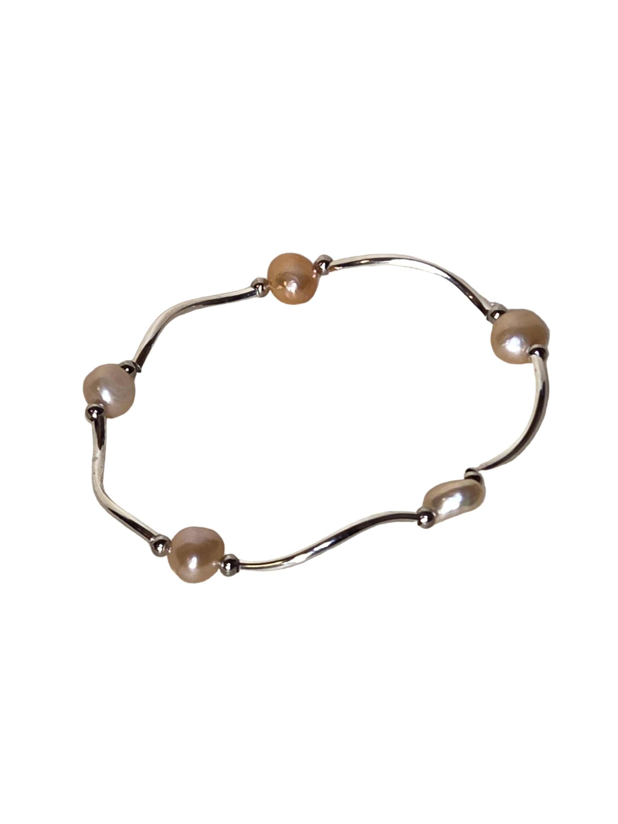 Pearl with Liquid Silver Bracelet
