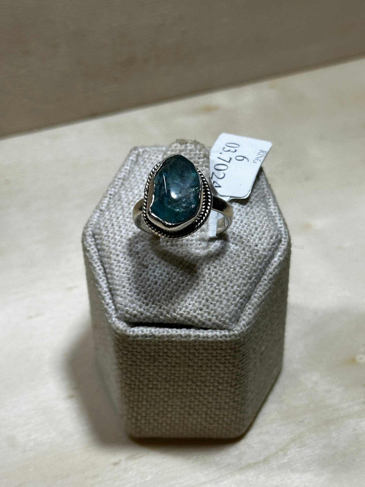 Rough Green Fluorite Ring (03.7024) - Sacred Crystals Rings