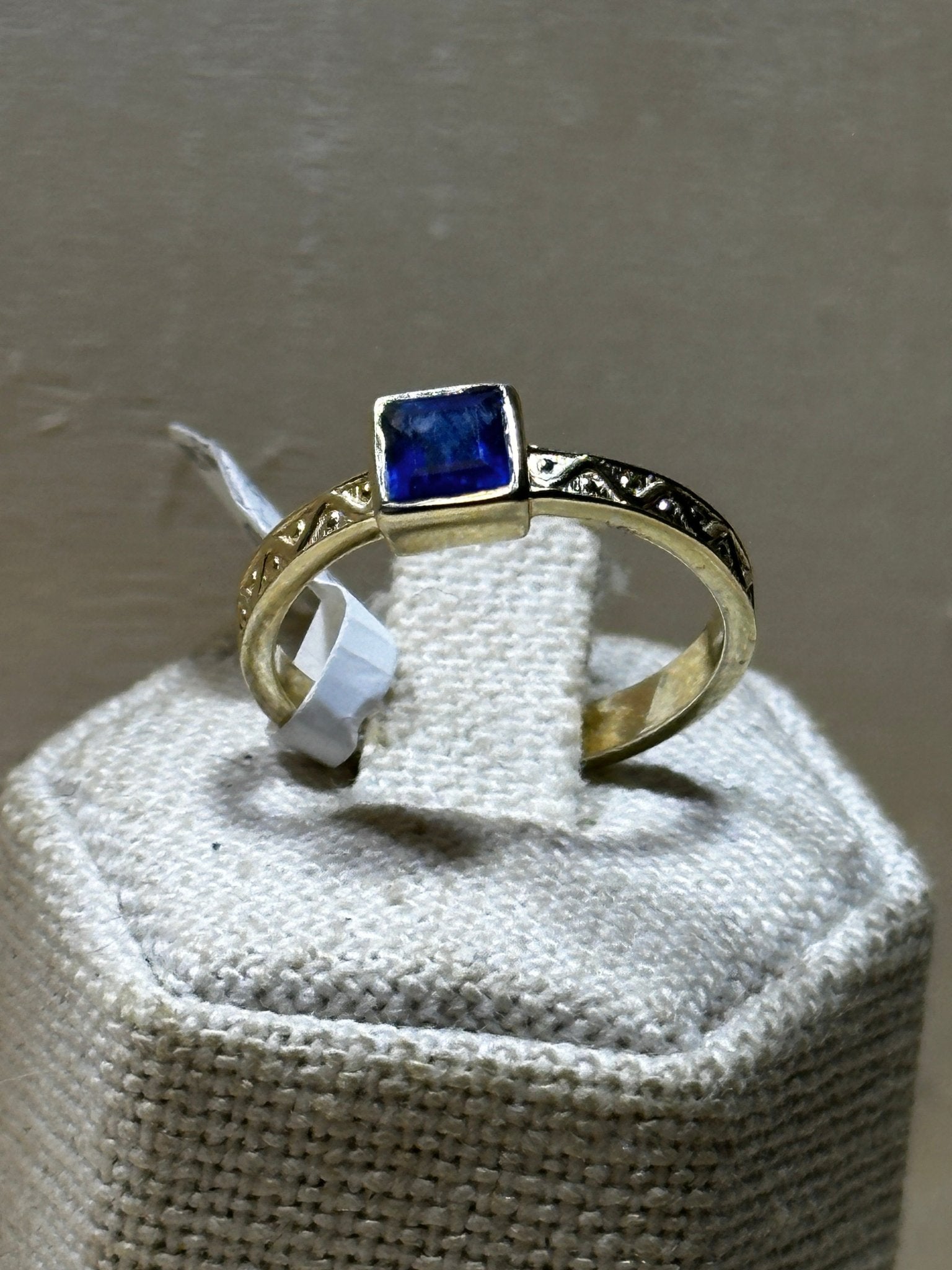 Sapphire Ring Size 9 (2.6036) - Sacred Crystals Rings